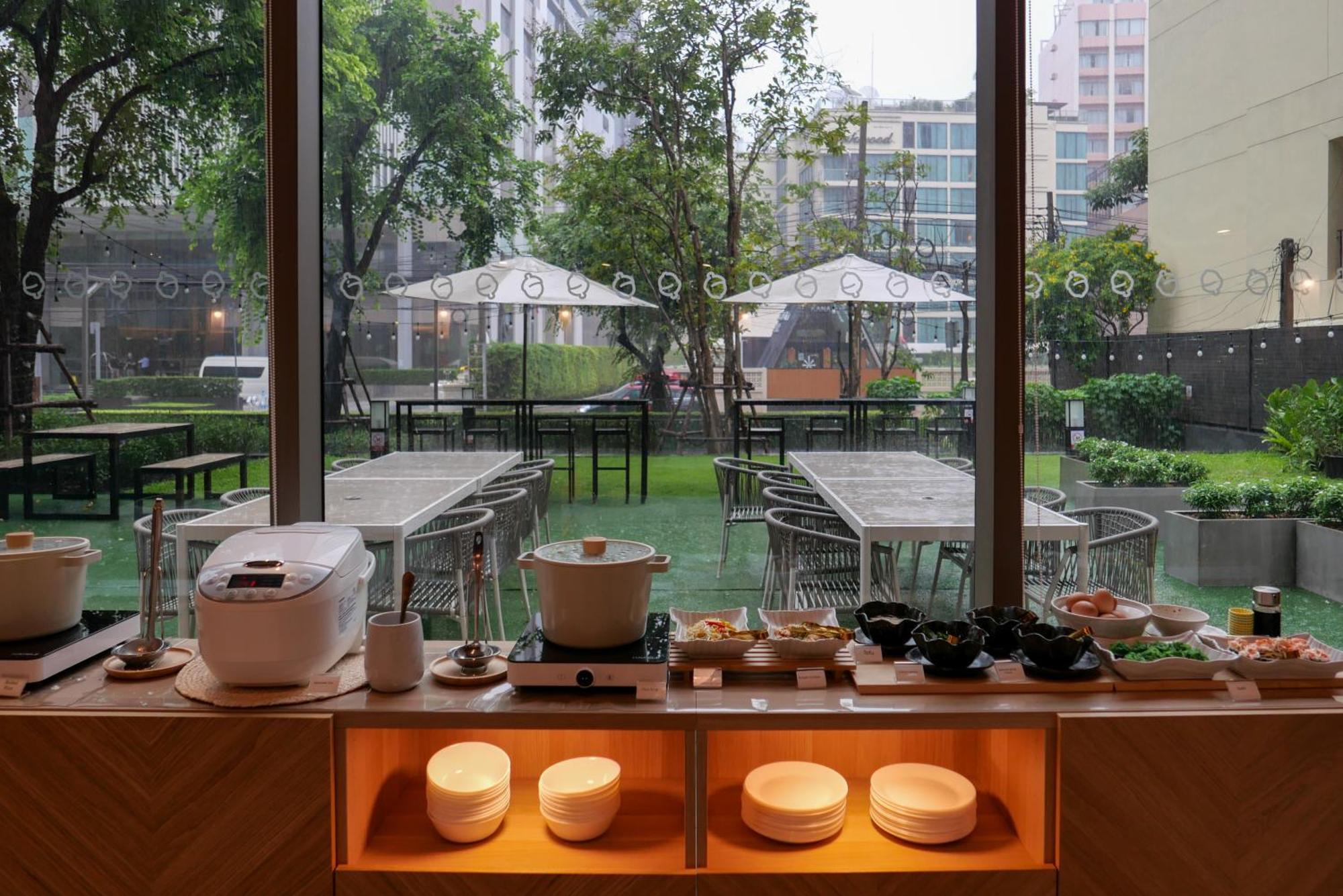 Oakwood Suites Bangkok Zewnętrze zdjęcie